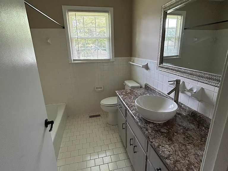 2272 Wildwood Dr — Photo 11