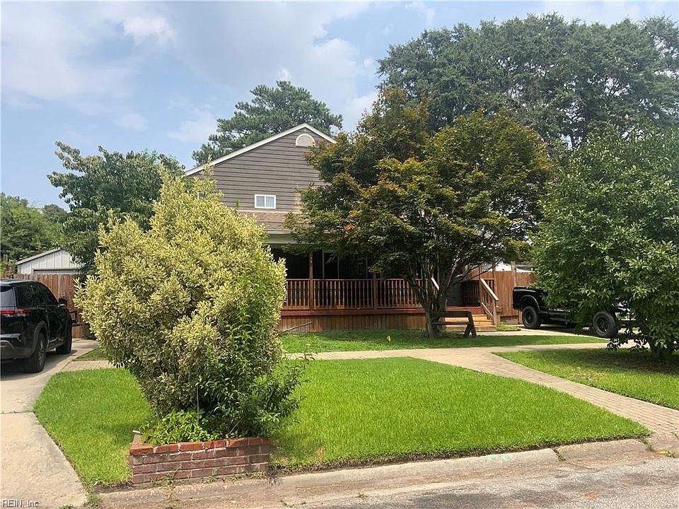 1st image of 604 Ferry Rd