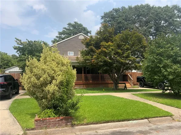 604 Ferry Rd, Portsmouth, VA 23701