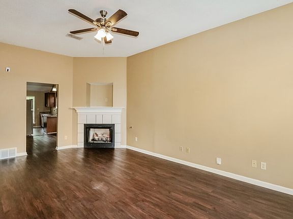 5th image of 1000 Leconte Gap St