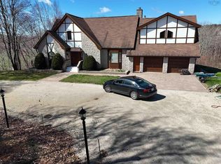 183 New Russell Rd, New Ross, NS B0J2M0