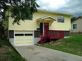 630 Mountain Ave, Colorado Springs, CO 80905