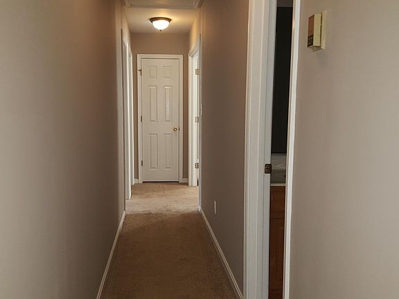 3rd image of 1711 Fleetwood Dr