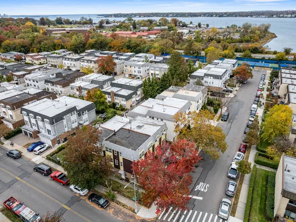 215-03 17th Avenue image 37 of 37