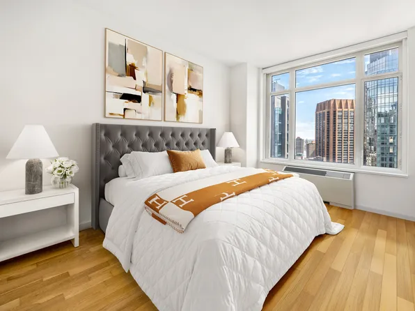 325 Fifth Avenue image 8 of 18