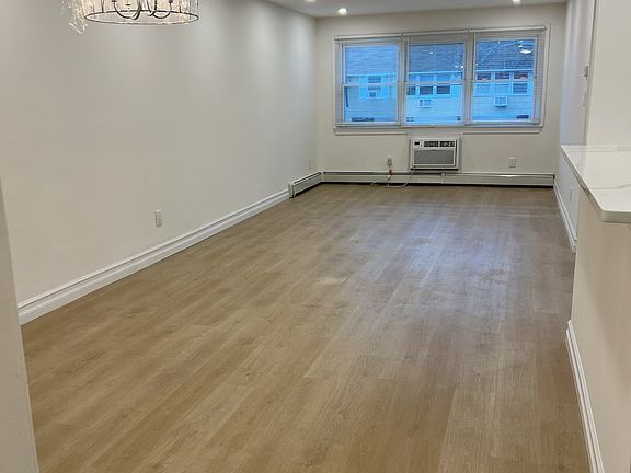 4th image of 240-60 68th Ave #2F