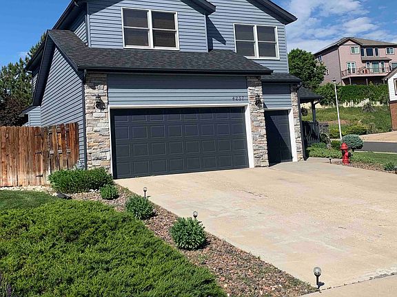 symmetrical landscaping