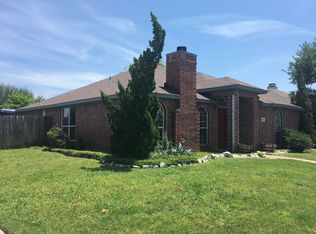 428 N Winding Oaks Dr, Wylie, TX 75098