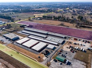 961 W Laurel Ave, Rogers, AR 72758