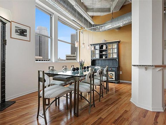 4th image of 2107 Grand 1101 Blvd