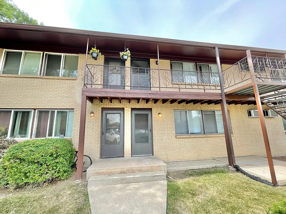 6921 W Louisiana Ave #1A