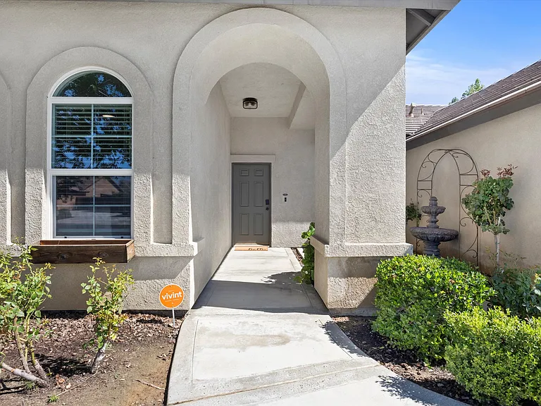 11004 Corbett Canyon Dr — Photo 15