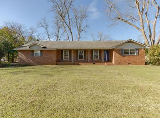 227 Harris Dr, Fort Valley, GA 31030