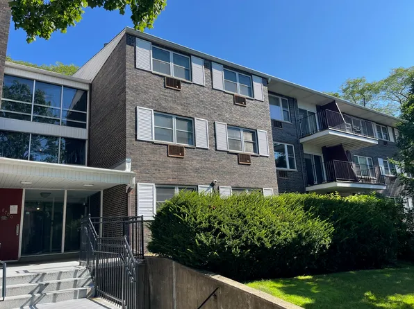 8700 Skokie Blvd APT 1N, Skokie, IL 60077