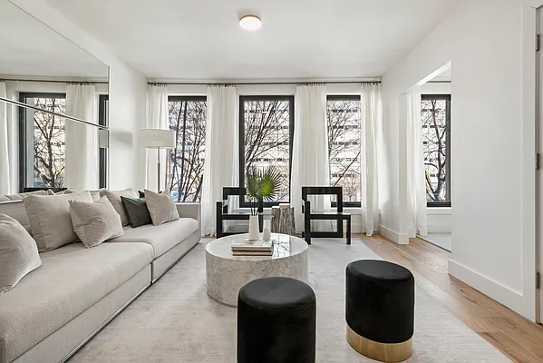 Sold by Nest Seekers International | media 15