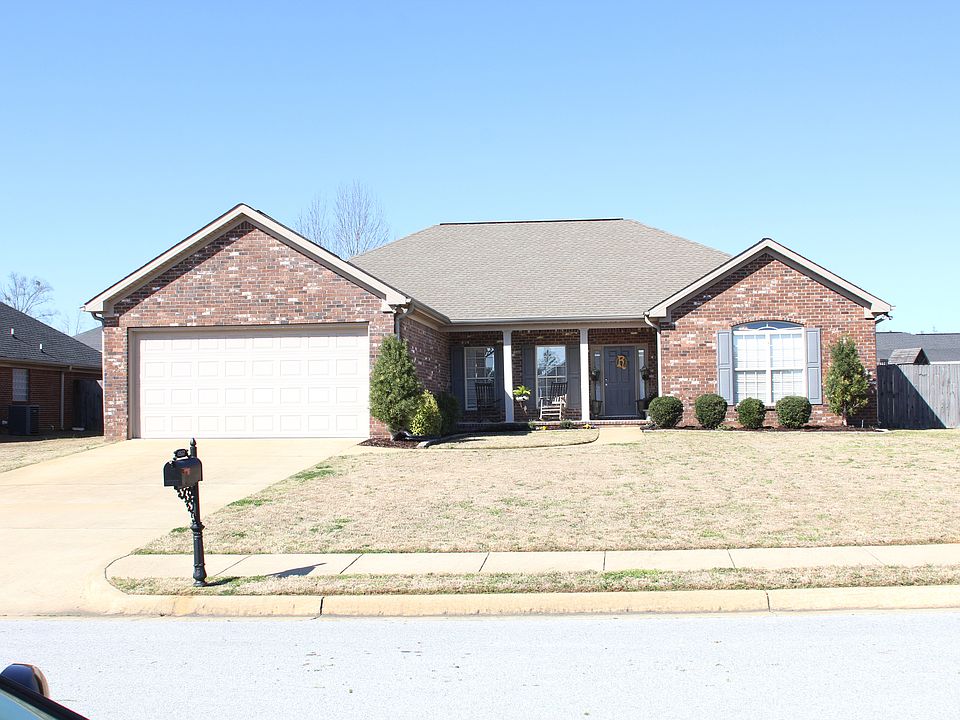 1st image of 12557 Willow View Cir