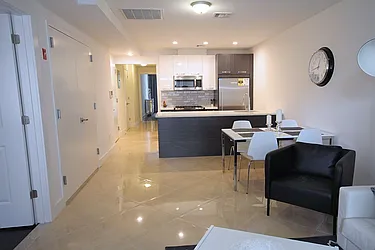 Sold by Starealty Estate LLC