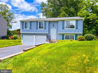614 Prospect Ave, Morrisville, PA