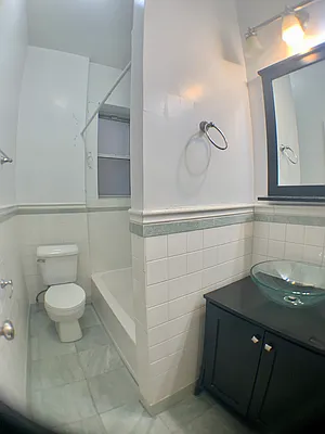 Rented by Bond New York | media 10