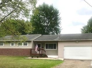 2324 Lynnwood Dr, Stow, OH 44224