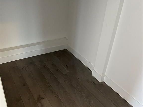 3rd image of 59 Denistoun St