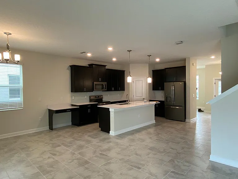 11973 Hometown Pl — Photo 3