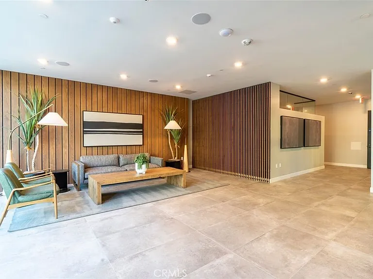 4407 Rivington — Photo 25