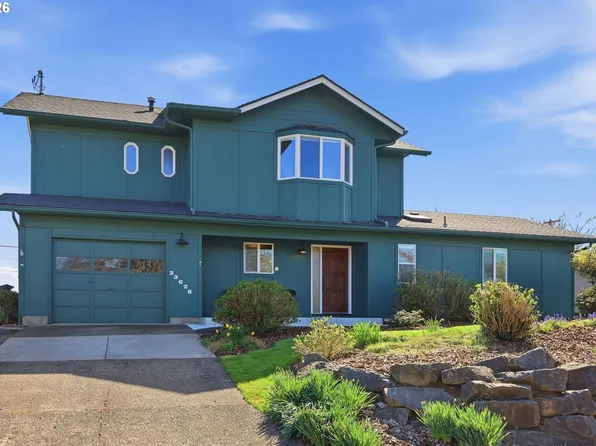 33626 Paiute Ln, Eugene, OR 97408