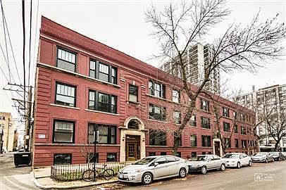 1st image of 3172 N Pine Grove Ave #2