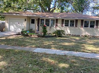 1732 W 25th St, Lawrence, KS 66046