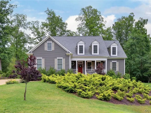 9809 Turning Leaf Dr, Toano, VA 23168