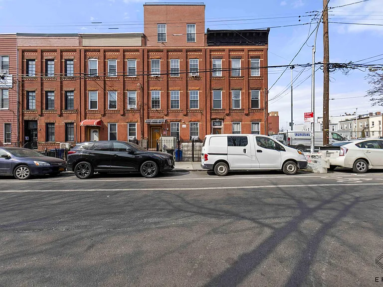 385 Himrod St #3A — Photo 15