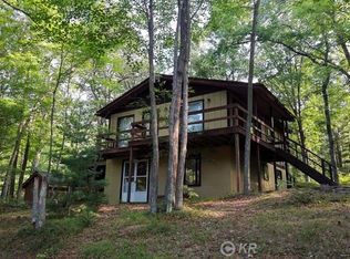 151 Pineview Dr, Gladwin, MI 48624