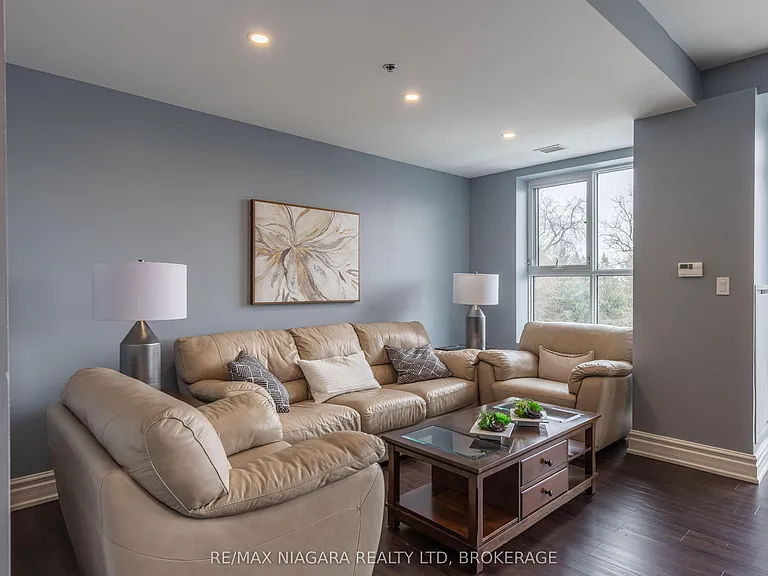 34 Plains Rd E #203 — Photo 16