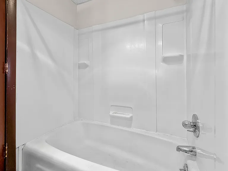 133 Beedle Dr #7 — Photo 9