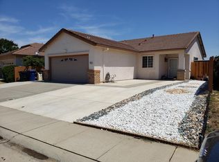 7915 Dersingham Dr, Sacramento, CA 95829