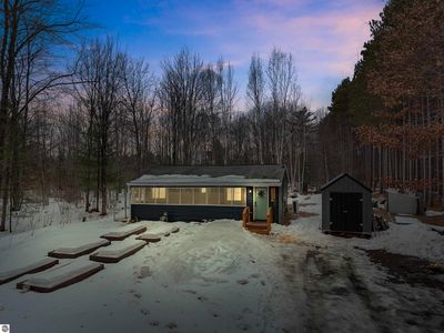 4390 S 37th Rd, Cadillac, MI, 49601