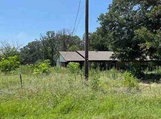 2nd image of 691 Vz County Road 1134