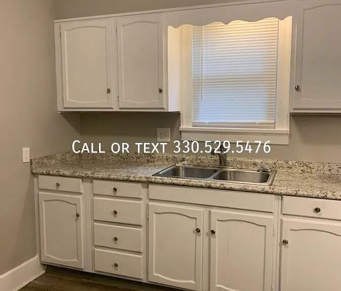816 Cody Ct NW — Photo 6