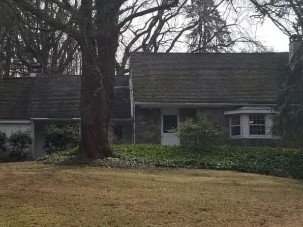 54 Forge Rd, Glen Mills, PA 19342