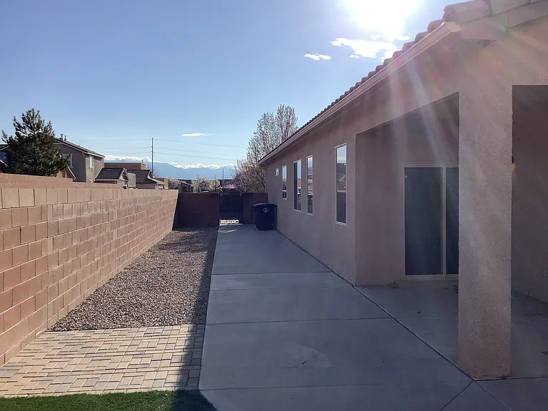 6835 Old Mesa Dr NW — Photo 28