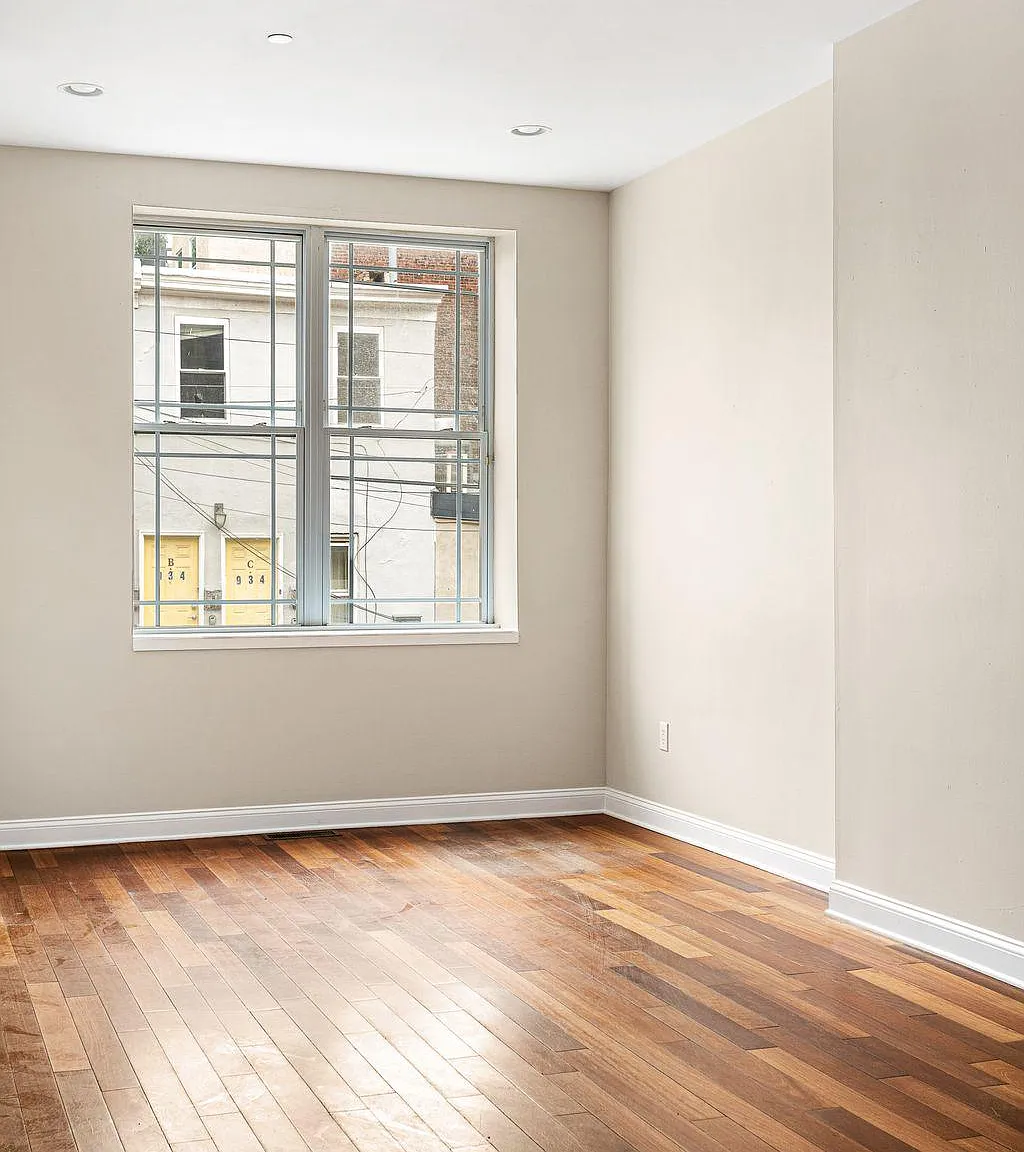 4 bed, 1920 sqft, $2,400 — Photo 4