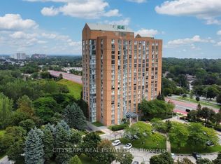 90 Dale Ave #502, Toronto, ON M1J 3N4