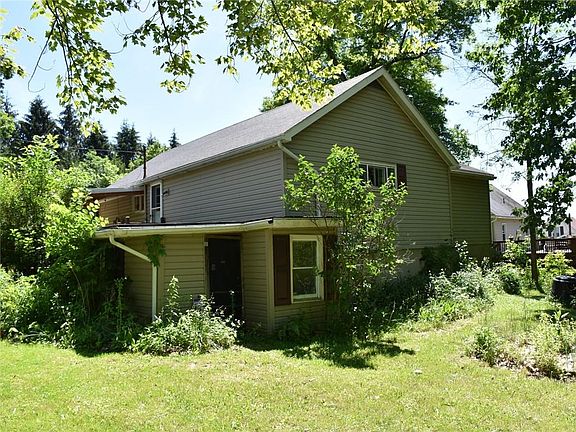 5th image of 9393 Mercer Pike
