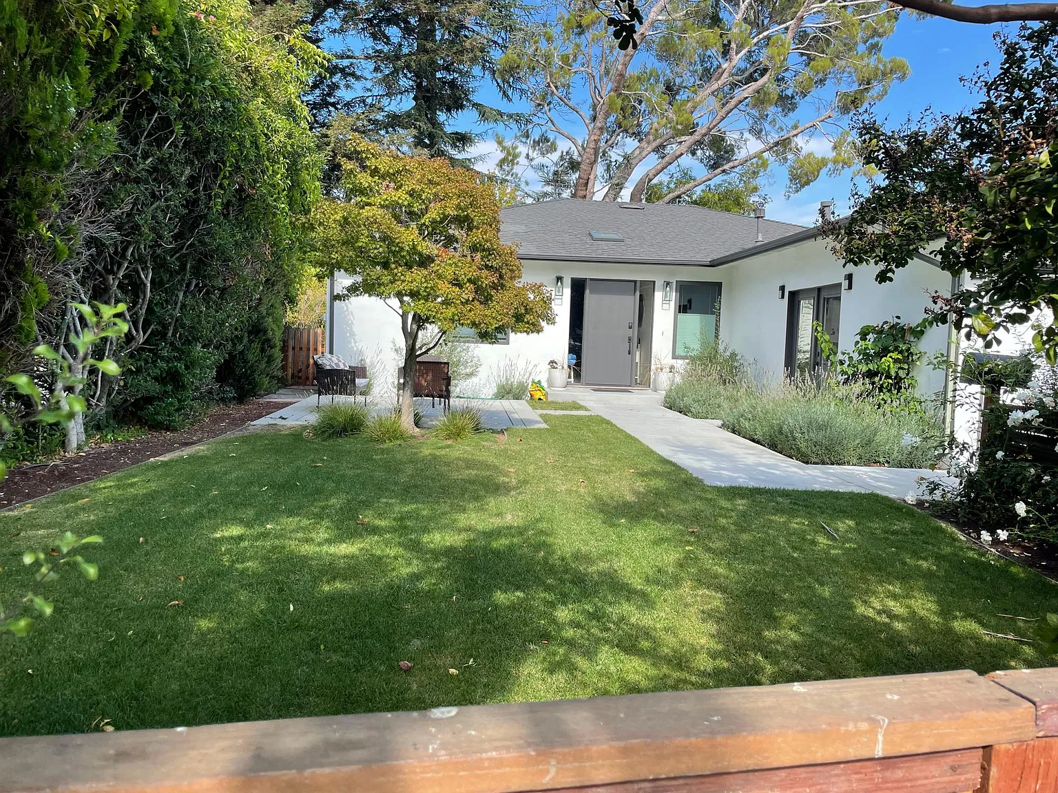 4 bed, 1770 sqft, $11,500 — Photo 1