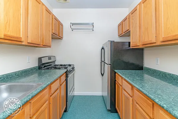 Rented by MySpaceNYC | media 8