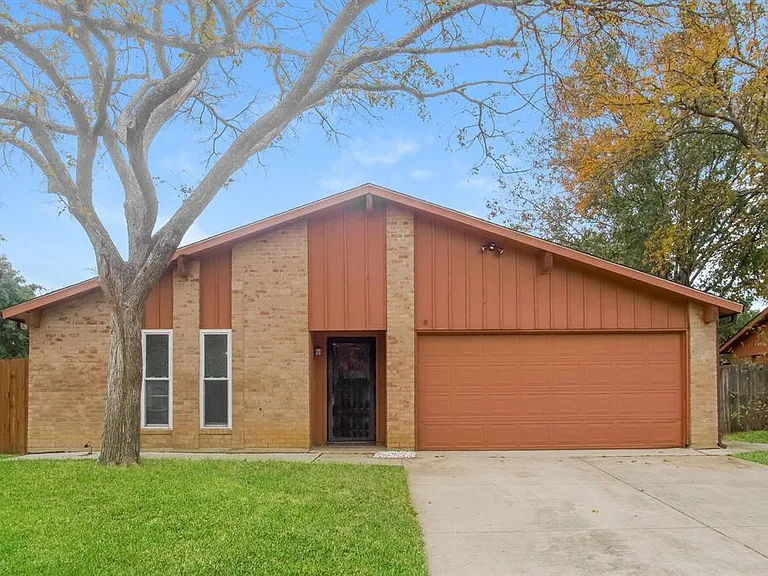 2916 White Oak Ln — Photo 18