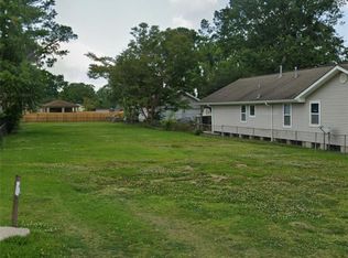 328 Halsey Dr, Harahan, LA 70123