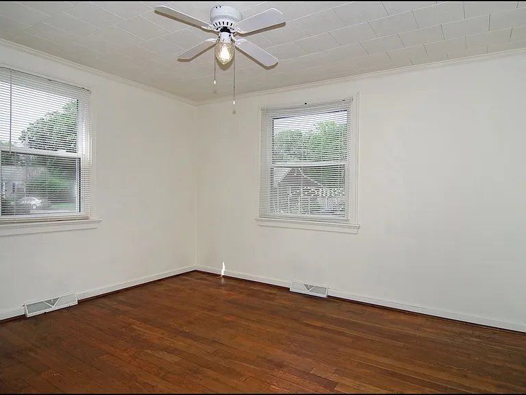 69 Cavalier Rd — Photo 14