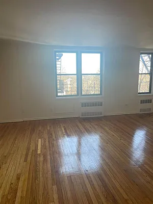 Rented by Queens Apartments Realty LLC | media 1